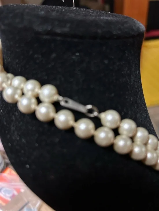 Classic Ivory Pearl Double Strand Necklace- Can be long or shorter - Picture 2 of 2